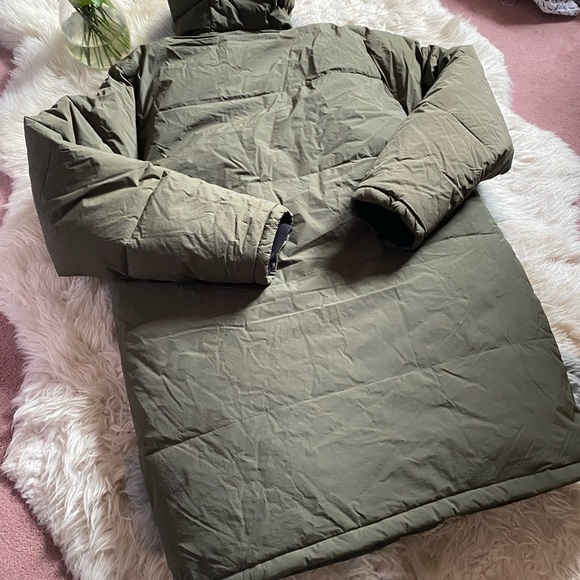 Abercrombie and Fitch Sleeping Bag Puffer - Picture 11 of 15